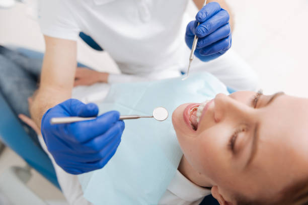 Best Wisdom Tooth Removal  in Garden Acres, CA